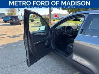 Ford Escape 2024 AWD Platinum 4dr SUV