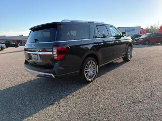 Ford Expedition MAX 2022 4x4 Platinum 4dr SUV