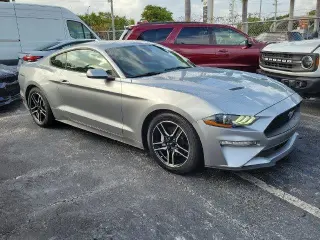 Ford Mustang 2022 EcoBoost 2dr Fastback