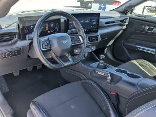 Ford Mustang 2024 GT 2d Fastback