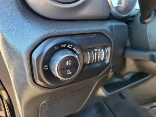Jeep Gladiator 2021 4x4 Sport 4 puertas Crew Cab 1,52 m de caja