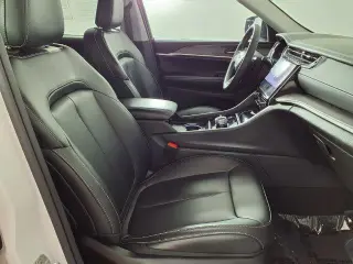 Jeep Grand Cherokee 2024 4x4 Limited SUV 4 puertas