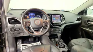 Jeep Cherokee 2019 4x4 High Altitude 4dr SUV