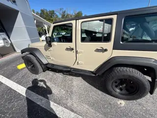 Jeep Wrangler Unlimited 2017 4x4 Deportivo 4dr SUV