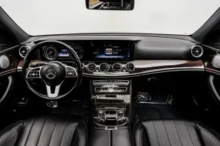 2019 Mercedes-Benz E 300