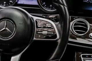 2019 Mercedes-Benz E 300