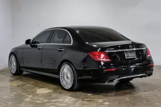 2019 Mercedes-Benz E 300
