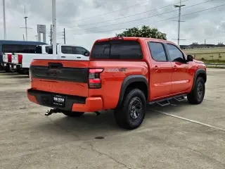 Nissan Frontier 2025 4x4 PRO-4X 4dr Crew Cab 5 ft. SB