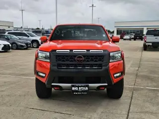 Nissan Frontier 2025 4x4 PRO-4X 4dr Crew Cab 5 ft. SB