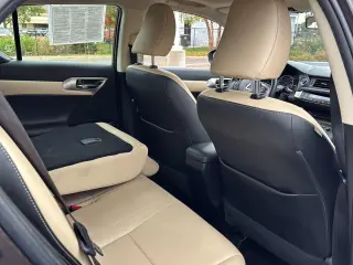 2014 Lexus CT 200h