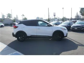 2020 Nissan Kicks