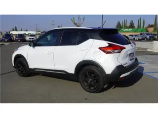 2020 Nissan Kicks