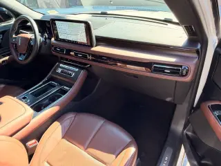 2025 Lincoln Aviator