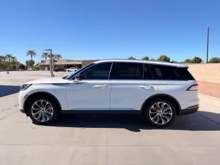 2025 Lincoln Aviator