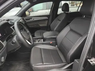 Volkswagen Atlas Cross Sport 2023 AWD V6 SE 4Motion 4dr SUV w/Technology