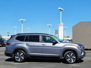 Volkswagen Atlas 2024 AWD SE 4Motion 4dr SUV w/Technology