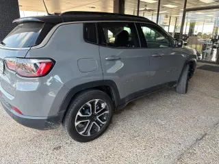 Jeep Compass 2022 4x4 High Altitude 4dr SUV