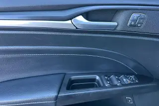 Ford Fusion Energi 2017 Titanium 4dr Sedan