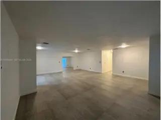 Propiedad de alquiler con 5 dormitorios y 4 baños en Miami