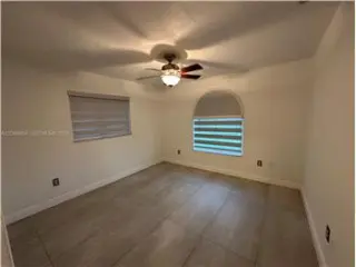 Propiedad de alquiler con 5 dormitorios y 4 baños en Miami