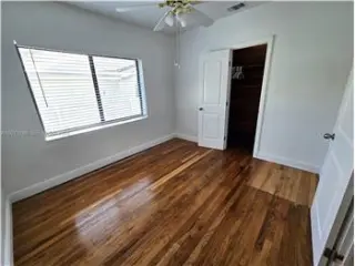 Propiedad de alquiler con 5 dormitorios y 2 baños en Miami