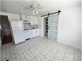 Propiedad de alquiler con 5 dormitorios y 2 baños en Miami