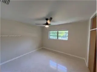 Propiedad en alquiler con 4 dormitorios y 2 baños en Miami
