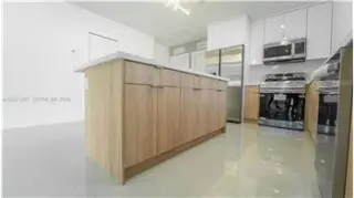 Propiedad de alquiler con 4 dormitorios y 2 baños en Miami