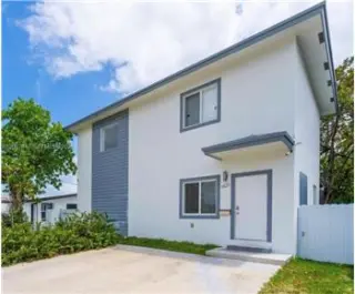 Propiedad en alquiler con 4 dormitorios y 2.5 baños en Miami