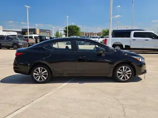 Nissan Versa 2024 SV 4dr Sedan