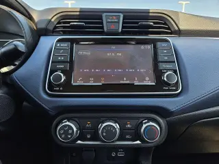 Nissan Versa 2024 SV 4dr Sedan