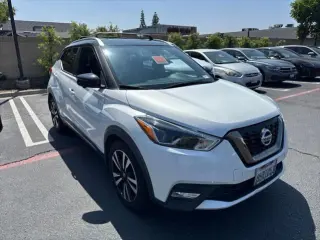 Nissan Kicks 2018 S 4dr Crossover