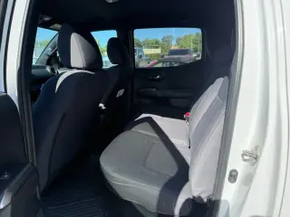 Toyota Tacoma 2019 4x4 TRD Pro 4dr Double Cab 5.0 ft SB 6M