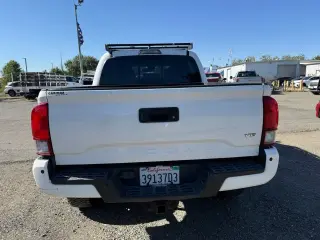 Toyota Tacoma 2019 4x4 TRD Pro 4dr Double Cab 5.0 ft SB 6M