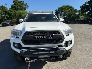 Toyota Tacoma 2019 4x4 TRD Pro 4dr Double Cab 5.0 ft SB 6M