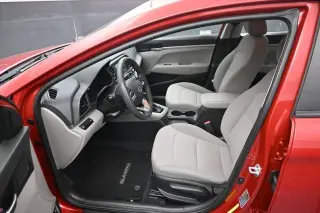 Hyundai ELANTRA 2019 SE 4dr Sedán 6M