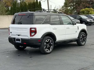 Ford Bronco Sport 2023 AWD Outer Banks 4dr SUV