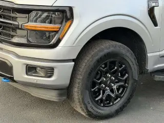 Ford F-150 2024 4x4 XLT 4dr SuperCrew 6.5 ft. SB