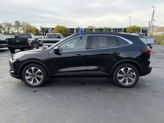 Ford Escape 2024 AWD Platinum 4dr SUV