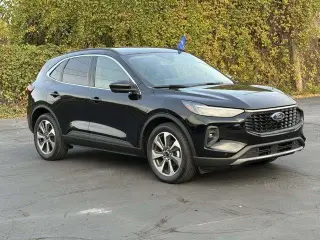 Ford Escape 2024 AWD Platinum 4dr SUV