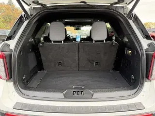 Ford Explorer 2024 AWD ST SUV 4 puertas