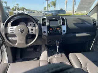 Nissan Frontier 2020 4x4 PRO-4X 4dr Crew Cab 5 ft. SB