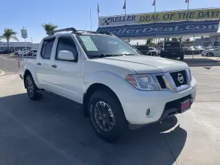 Nissan Frontier 2020 4x4 PRO-4X 4dr Crew Cab 5 ft. SB