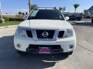Nissan Frontier 2020 4x4 PRO-4X 4dr Crew Cab 5 ft. SB