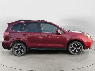 Subaru Forester 2016 AWD 2.0XT Premium 4dr Wagon