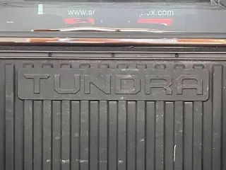 Toyota Tundra 2023 4x4 Limited 4dr CrewMax Cab Pickup SB