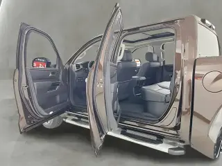 Toyota Tundra 2023 4x4 Limited 4dr CrewMax Cab Pickup SB