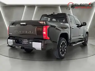 Toyota Tundra 2023 4x4 Limited 4dr CrewMax Cab Pickup SB
