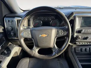 Chevrolet Silverado 1500 2016 4x4 LTZ 4dr Crew Cab 5.8 ft. SB