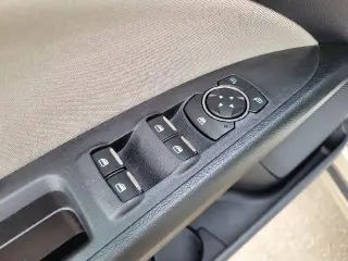 Ford Fusion 2019 S Sedán 4 puertas